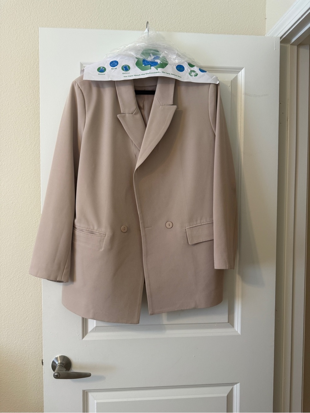 RDI Beige Double-Breasted Sport Coat